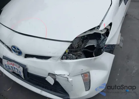 2015 Toyota Prius Three z USA, uszkodzony, nr VIN JTDKN3DU9F0399962